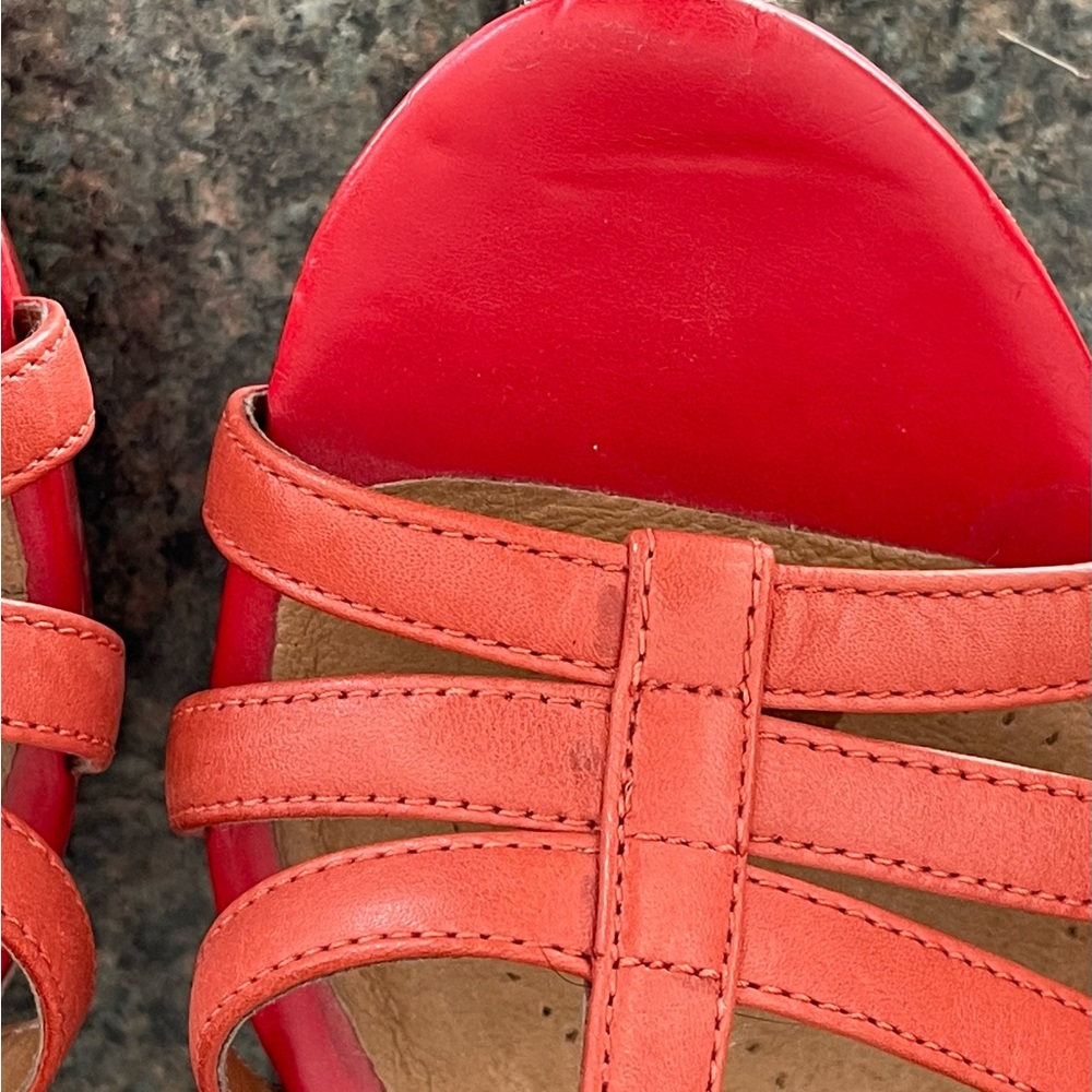 Clark’s Wedge Sandal - Coral color - sz 11 - Picture 5 of 6